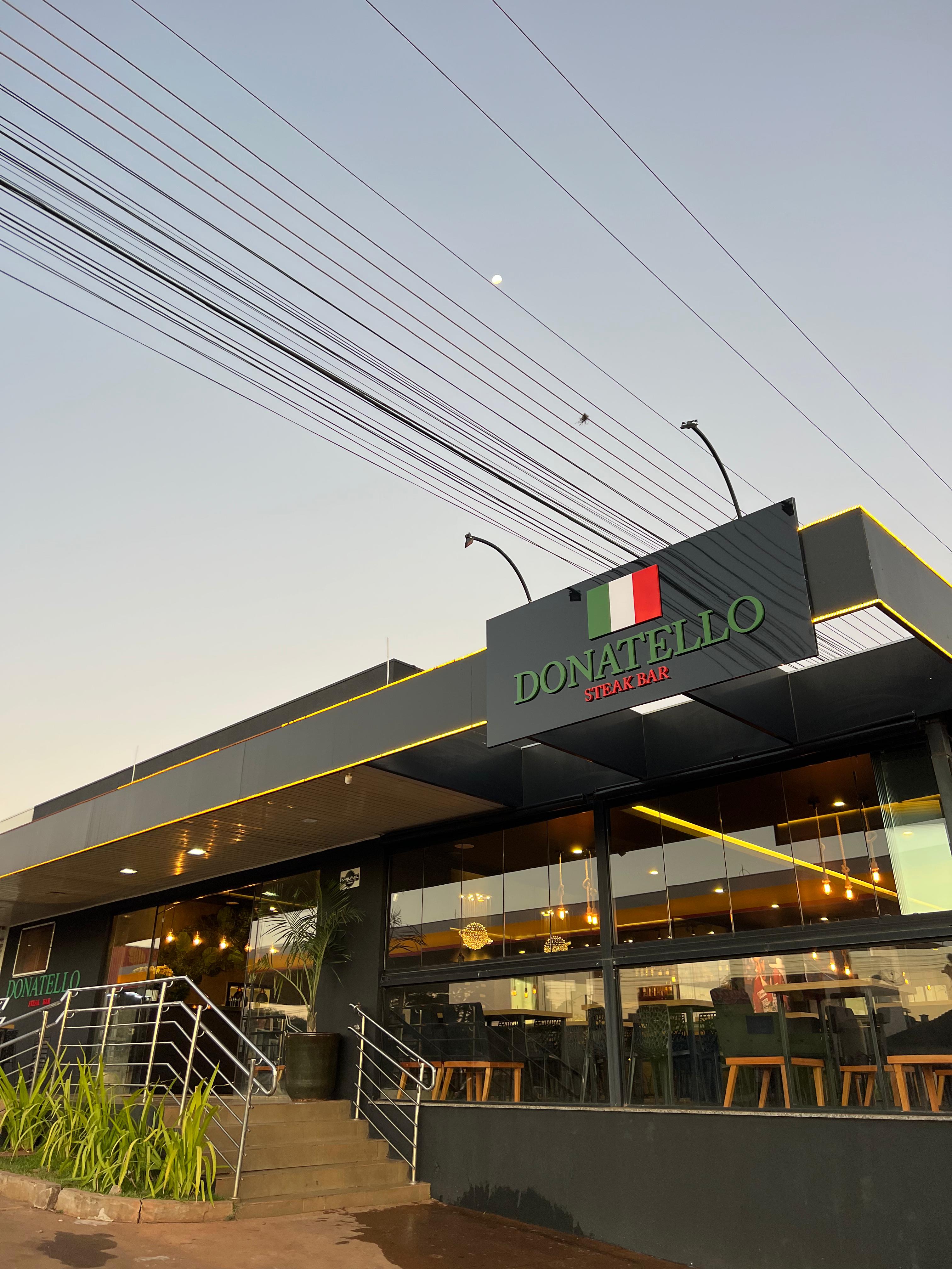 Fachada Donatello Steak Bar